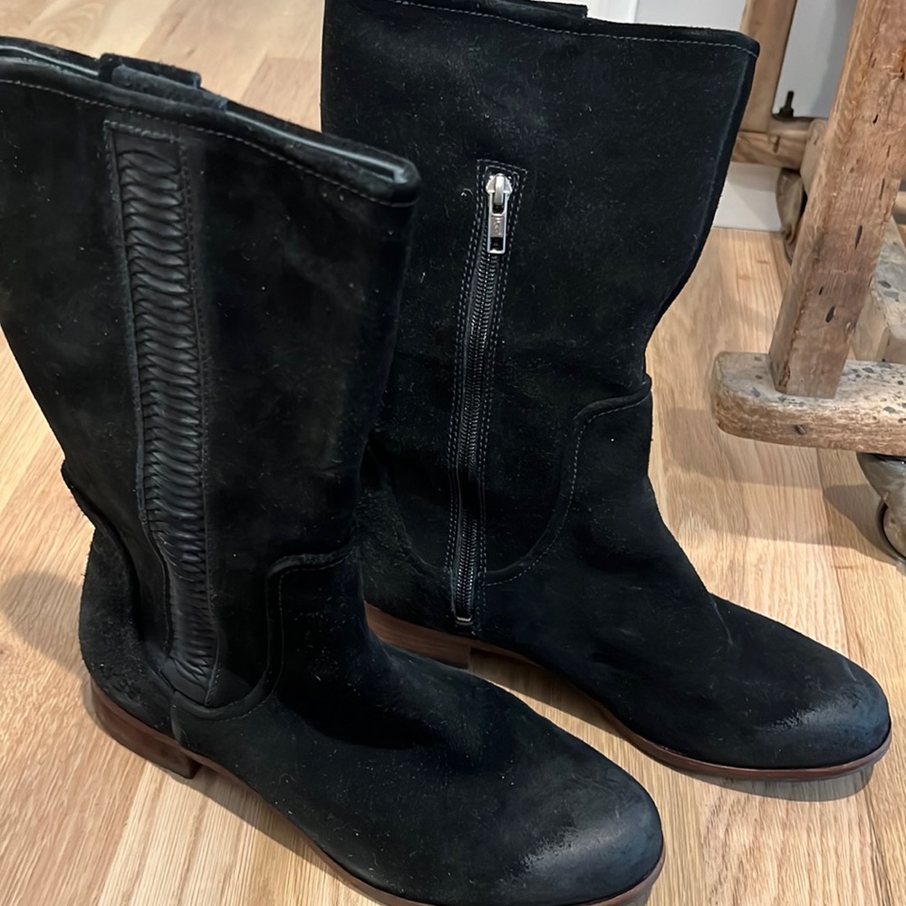 Ugh black suede boots size 10